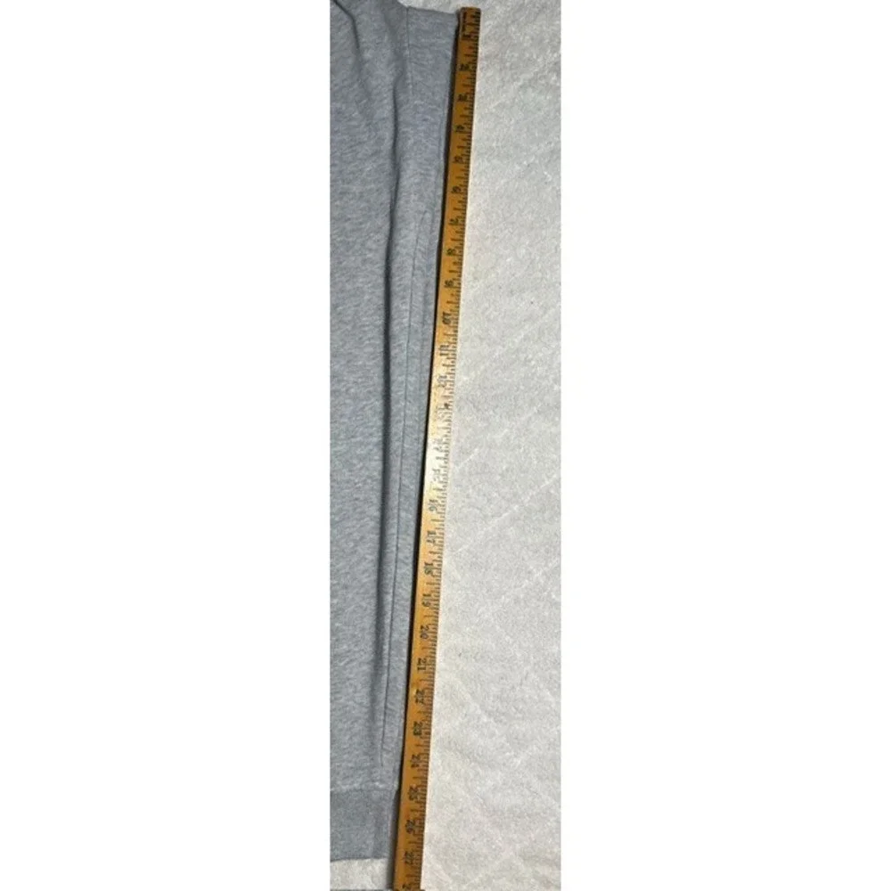 Gymshark Mens M Crest Joggers Light Gray Fleece Sweatpants Logo Gym Lift-2152